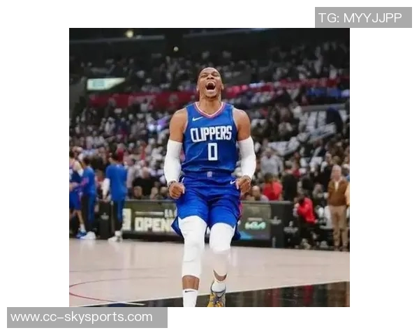 历史三双王威少仍未签约自由球员身份面临赛季开始前的重大选择 历史三双王威少仍未签约自由球员身份面临赛季开始前的重大选择