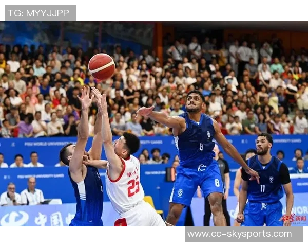 理查兹排球式进攻篮板助古德温压哨三分点燃全场激情