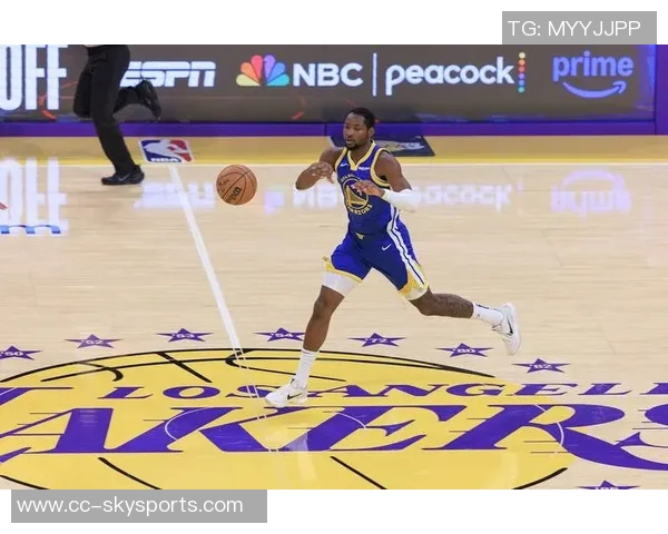 明天对阵开拓者科尔表示全员出战老将上场时间将略高于首场比赛 明天对阵开拓者科尔表示全员出战老将上场时间将略高于首场比赛